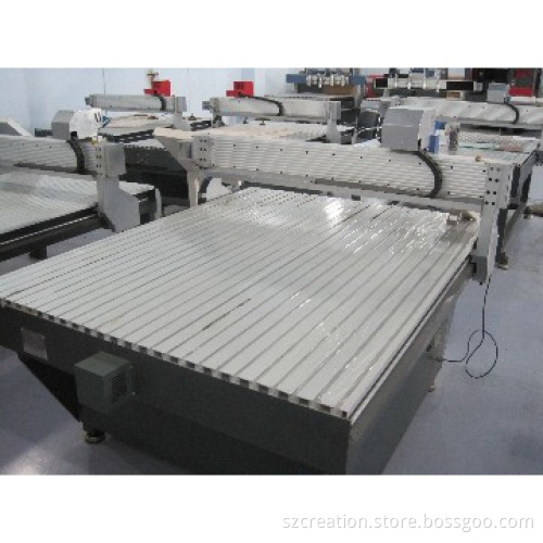 CNC Router Engraving Machine 1.3*2.5 meters